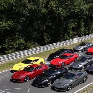 Ferrari F12 Berlinetta Owner Kumpul Bareng di Nurburgring