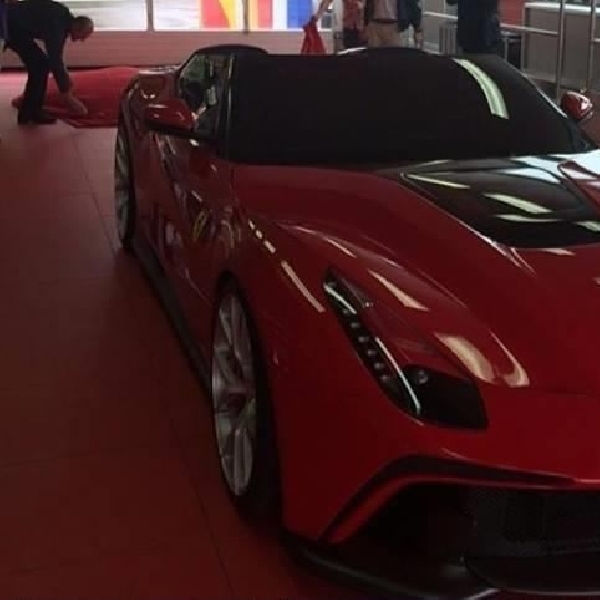 Ferrari F12 TRS dapat sokongan KERS