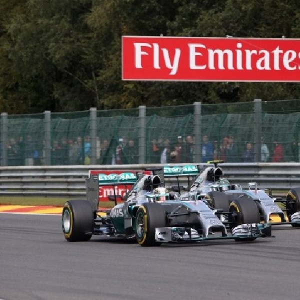 Ternyata Rosberg sempat dicaci saat di podium