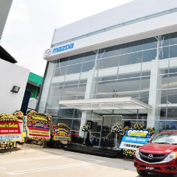 Mazda resmikan dealer ketiga di wilayah Tangerang