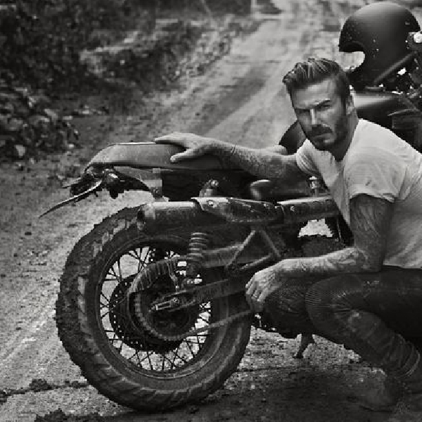 Kompetisi Ini Berhadiah Replika Triumph Bonneville David Beckham