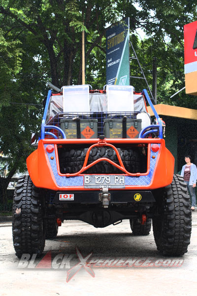 Rear face Jimny 1983 4x4 Specialist