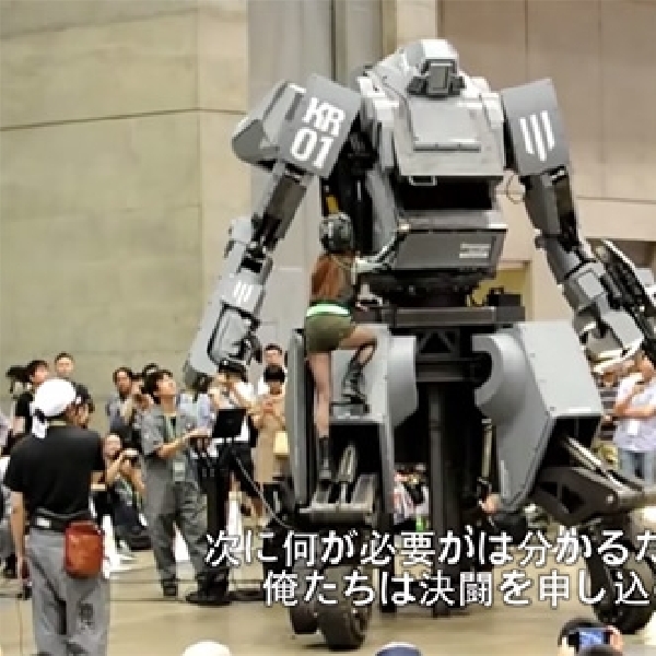 Robot Amerika Tantang Robot Jepang Berduel Lewat YouTube