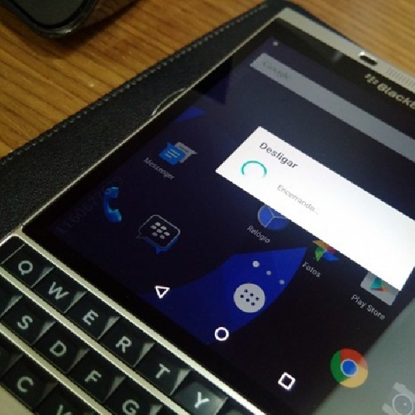 BlackBerry Passport Silver Edition Tertangkap Video Jalankan Android